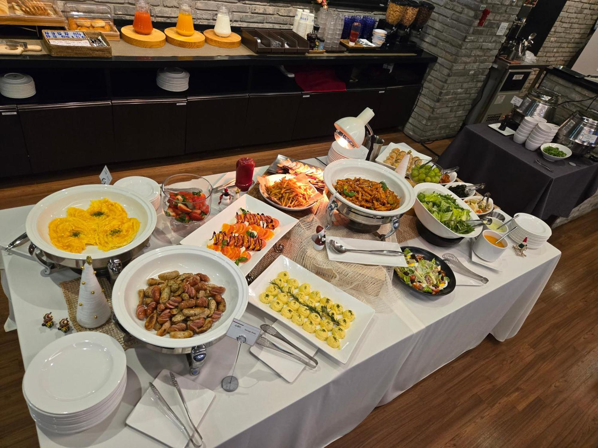 Vella Suite Hotel Suwon Eksteriør bilde