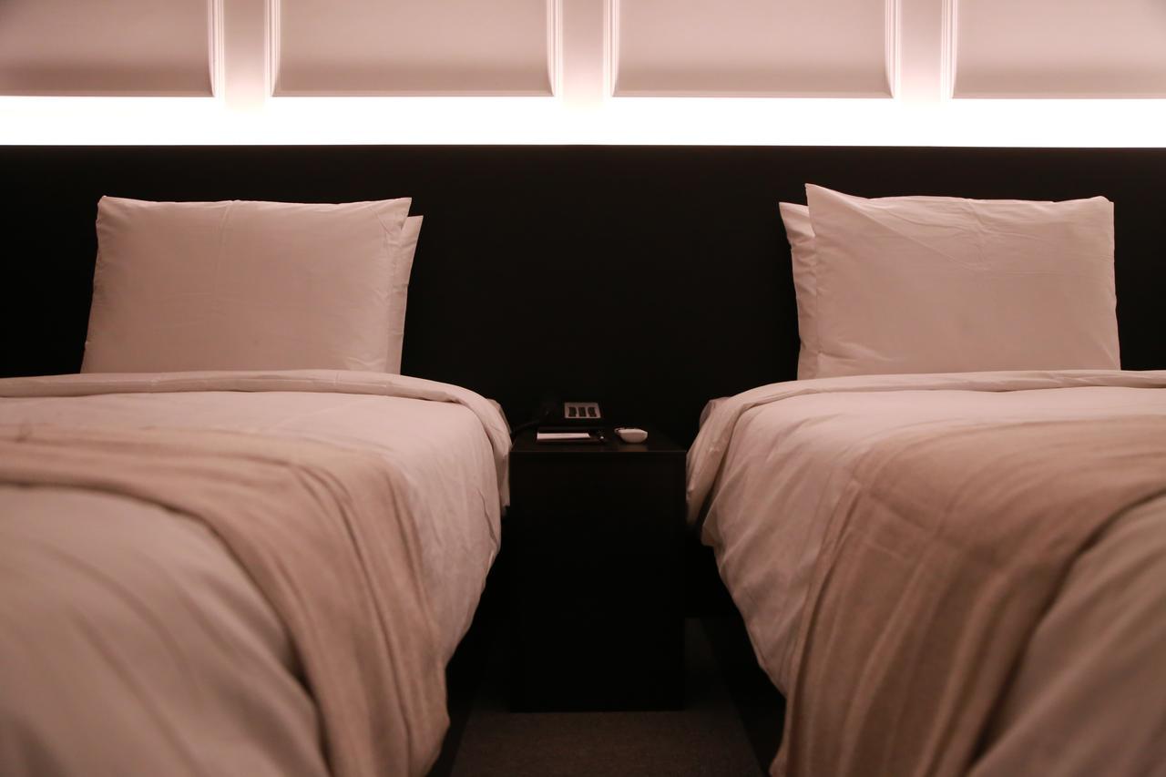 Vella Suite Hotel Suwon Eksteriør bilde