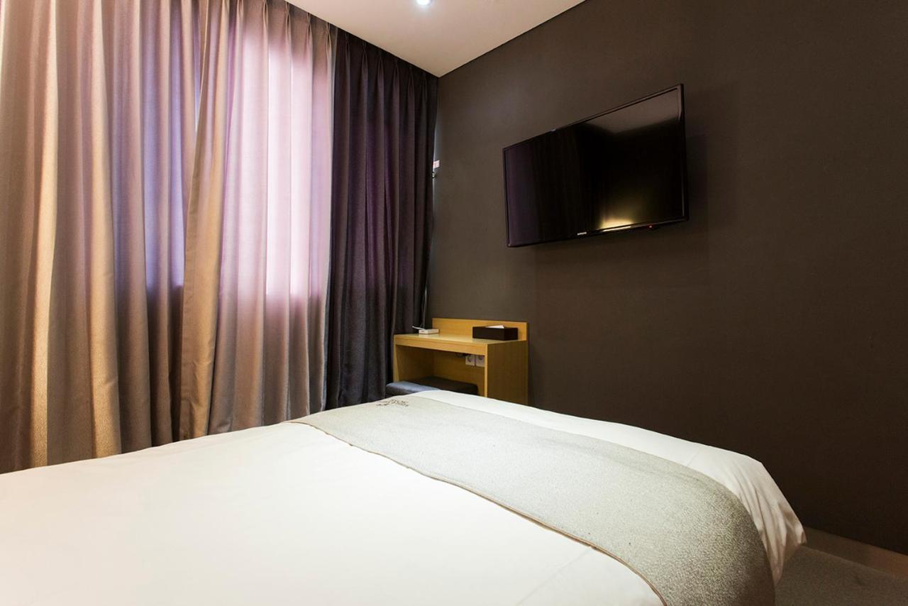 Vella Suite Hotel Suwon Eksteriør bilde