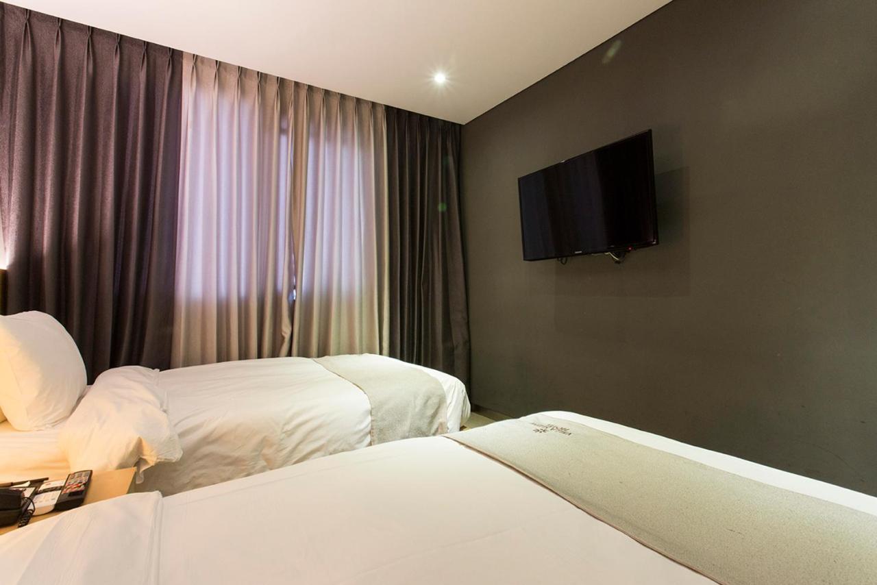 Vella Suite Hotel Suwon Eksteriør bilde